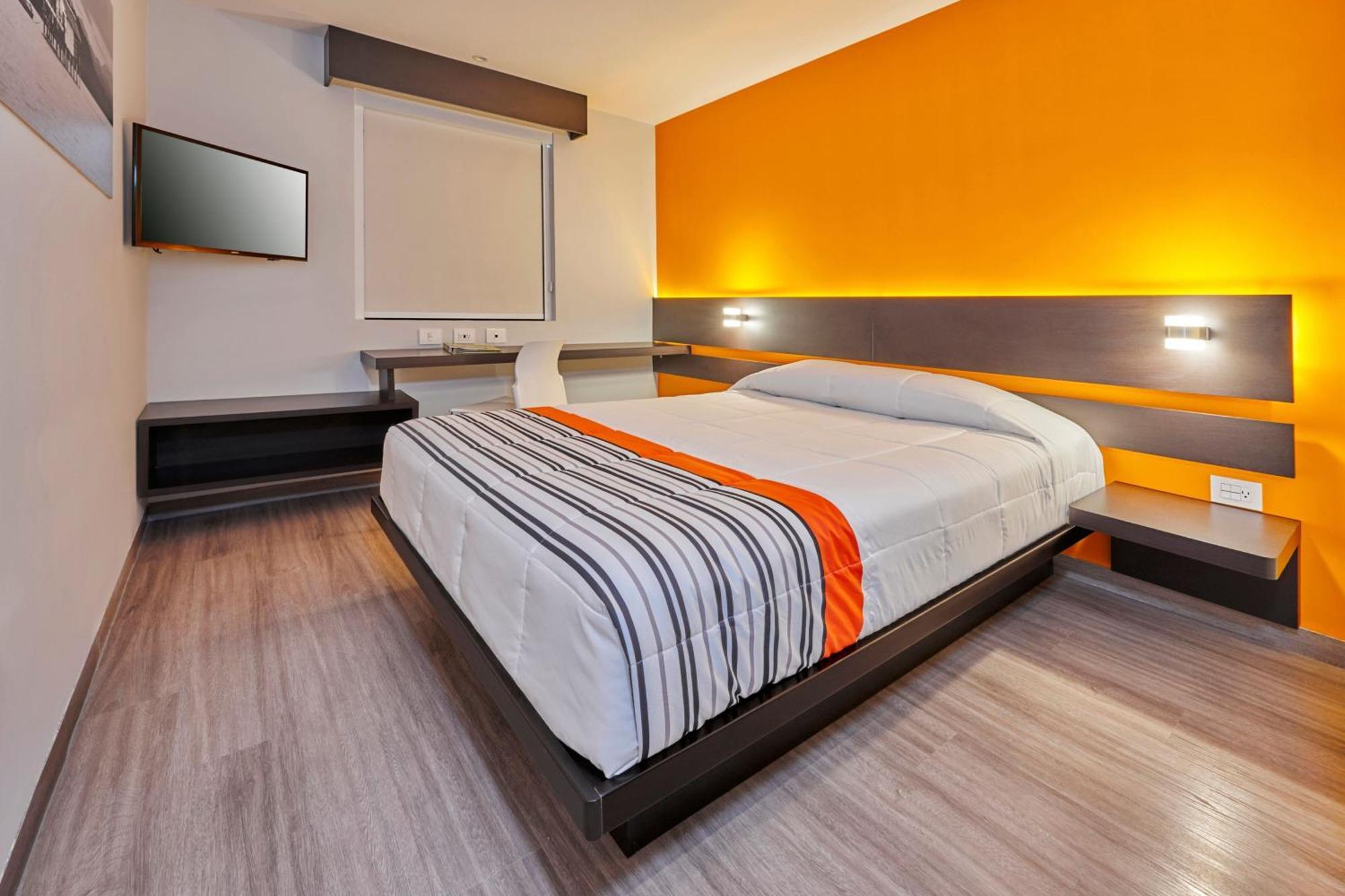 City Express Junior By Marriott Ciudad De Mexico Sullivan Extérieur photo