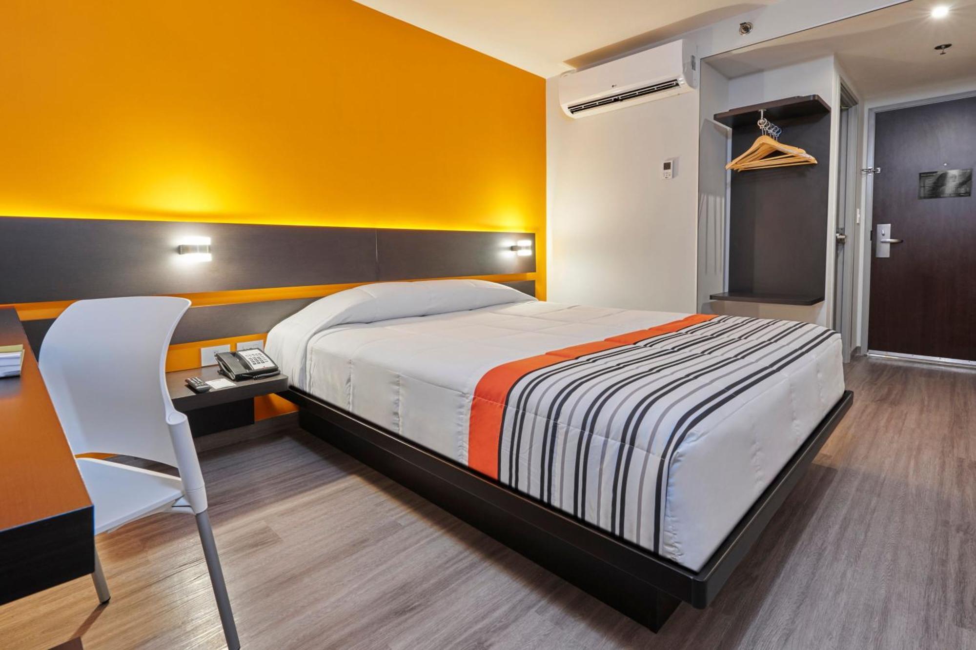 City Express Junior By Marriott Ciudad De Mexico Sullivan Extérieur photo