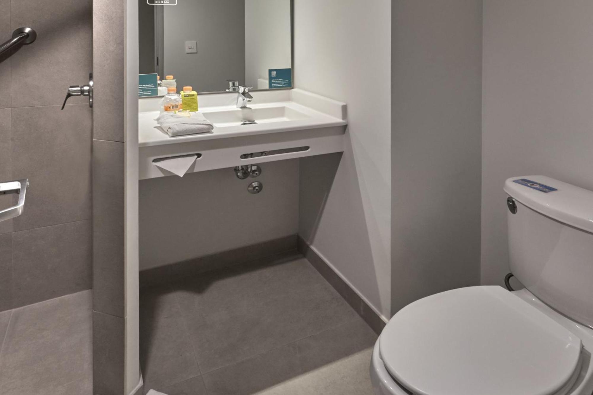 City Express Junior By Marriott Ciudad De Mexico Sullivan Extérieur photo