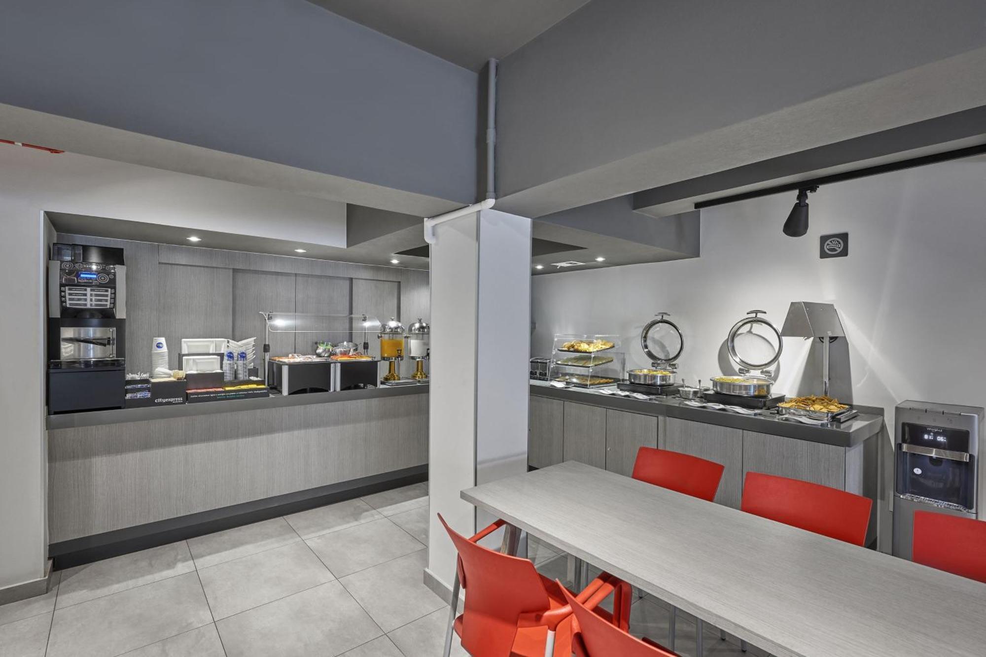 City Express Junior By Marriott Ciudad De Mexico Sullivan Extérieur photo