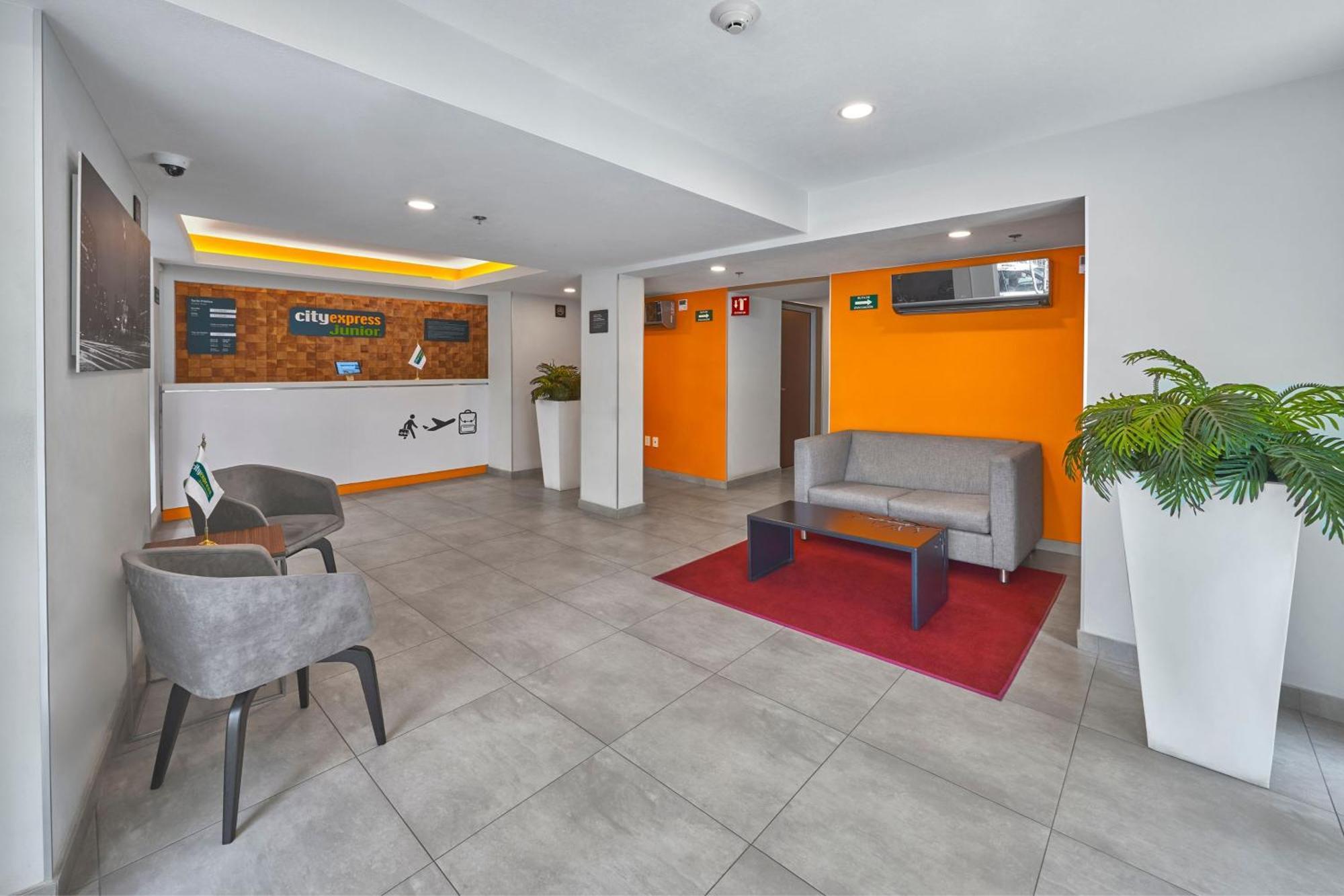 City Express Junior By Marriott Ciudad De Mexico Sullivan Extérieur photo